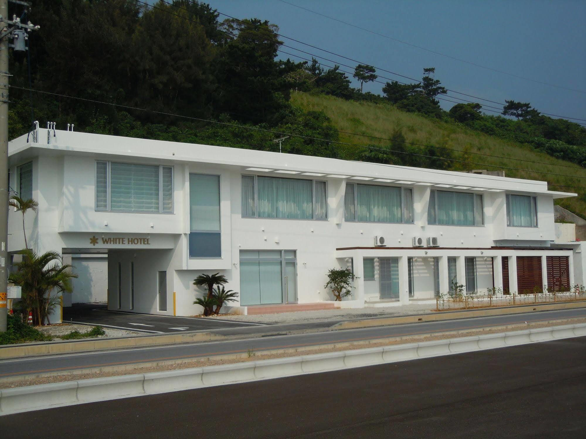 Hotel Mtb Motobu Exteriér fotografie