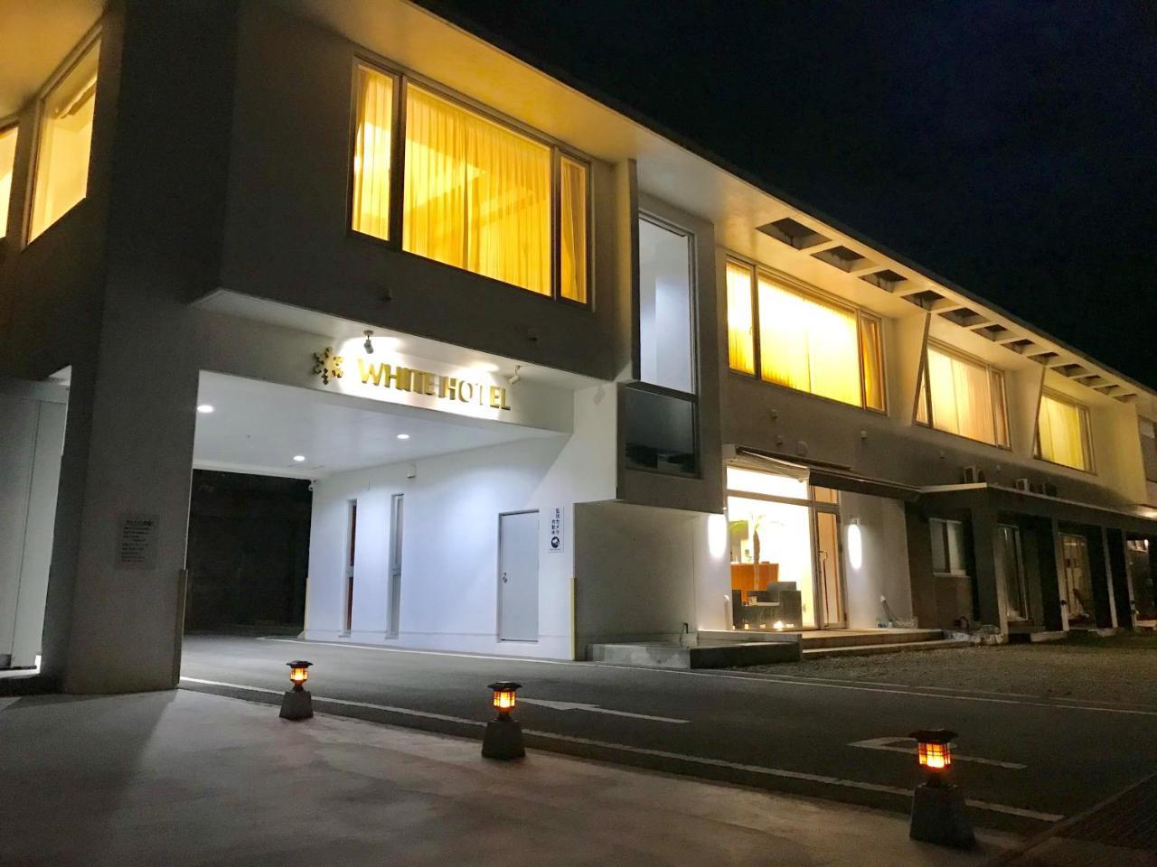 Hotel Mtb Motobu Exteriér fotografie