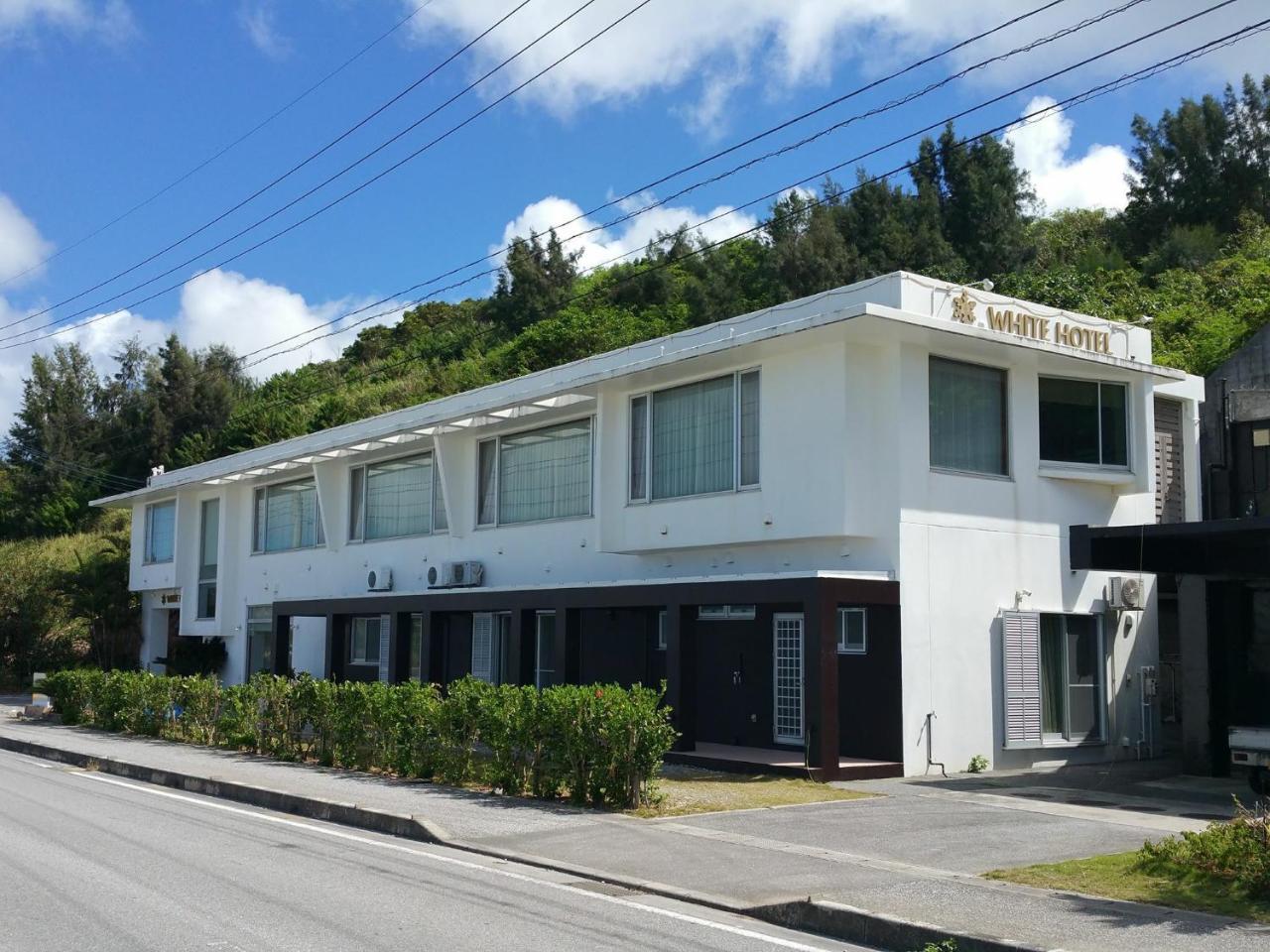 Hotel Mtb Motobu Exteriér fotografie